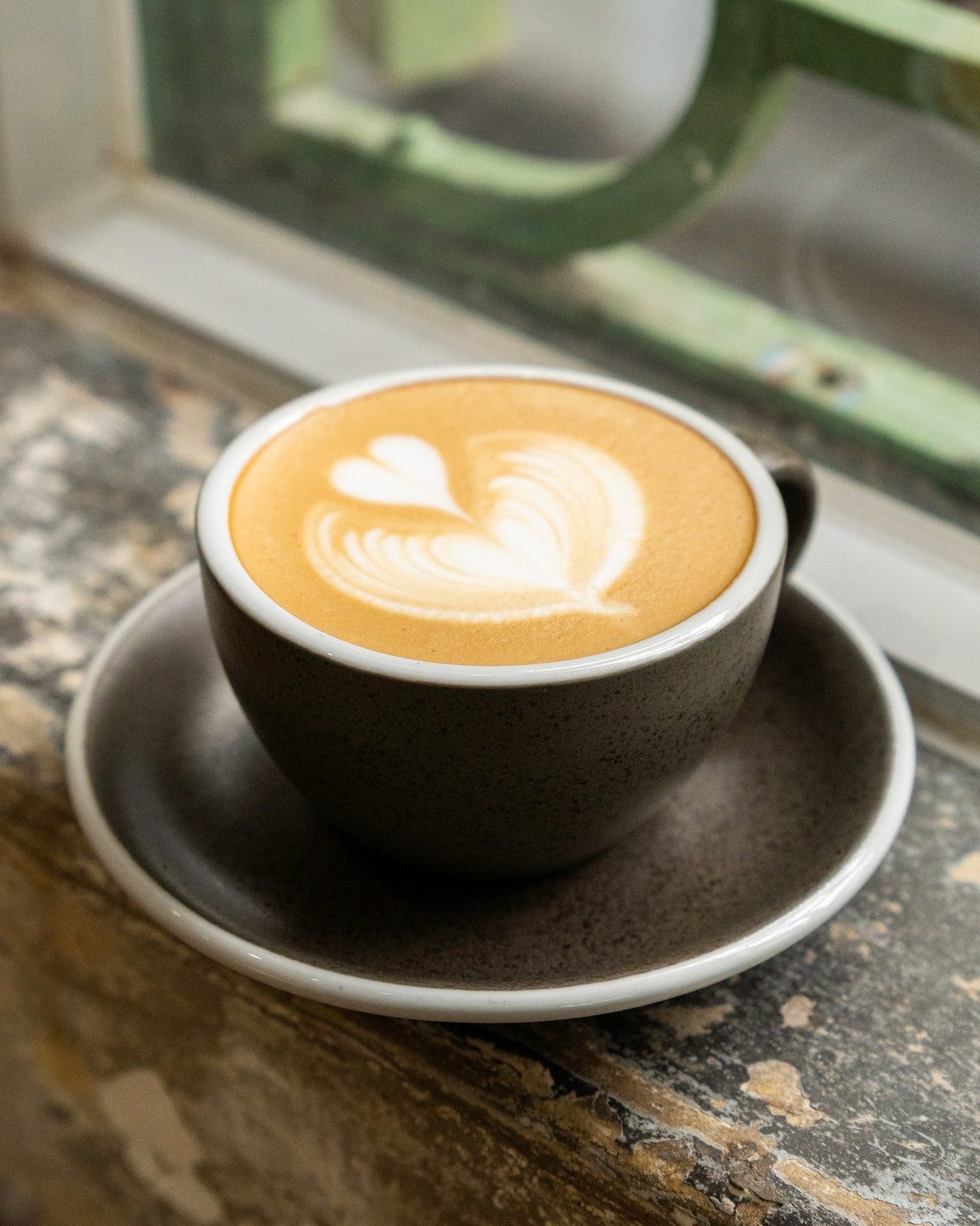 Latte với hình hoa văn rosette