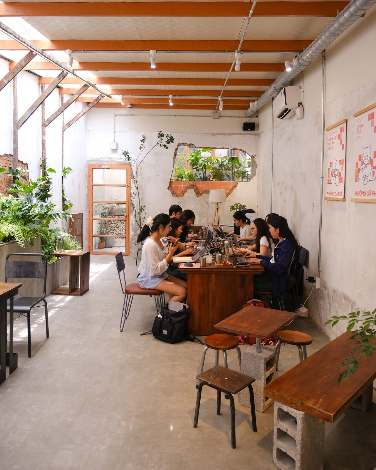 Không gian Phường Cà Phê