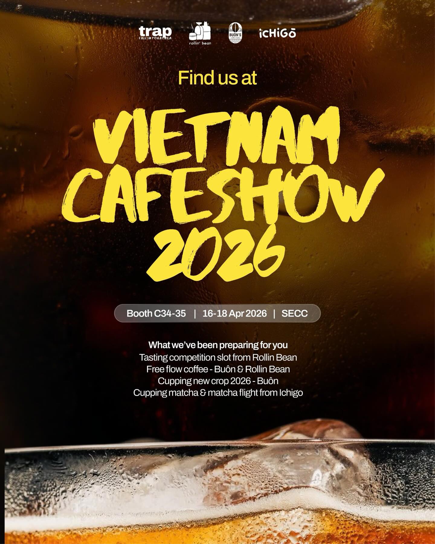 Gian hàng Cafe Show, pha cà phê cho khách